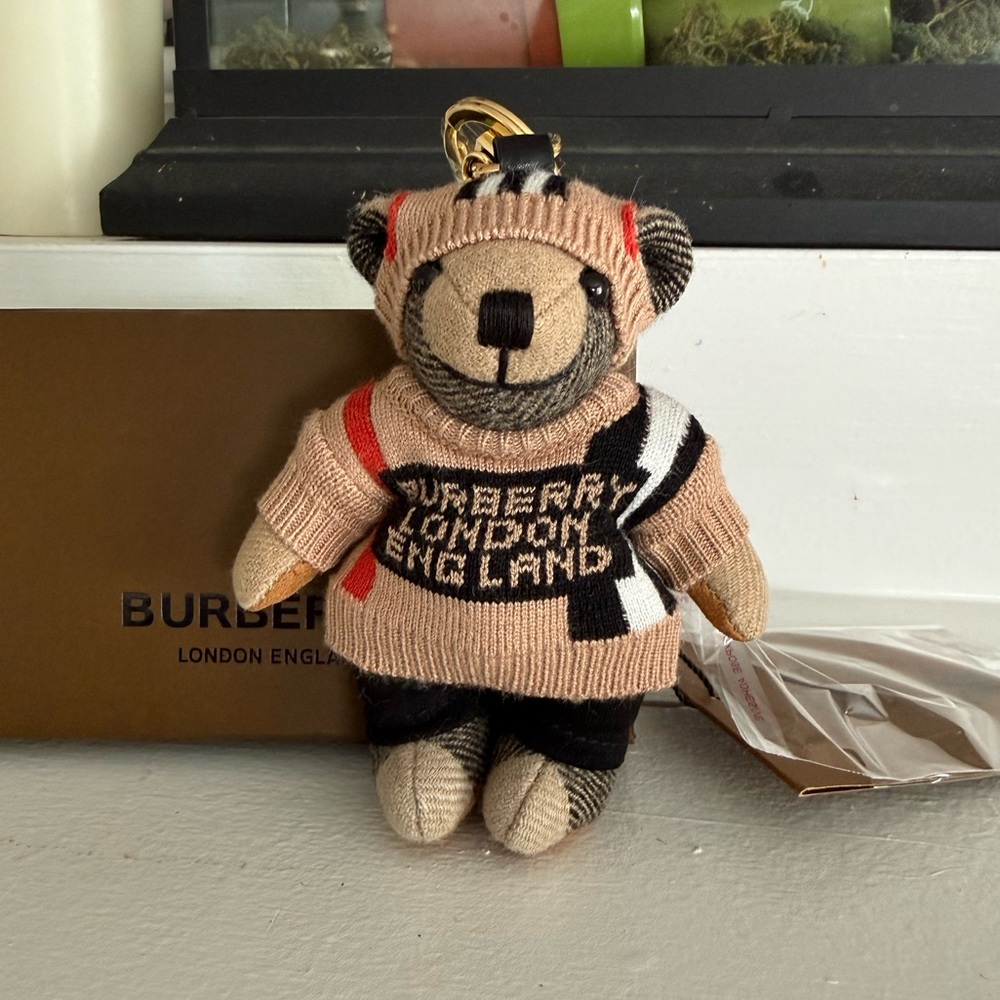 Burberry Thomas, the bear